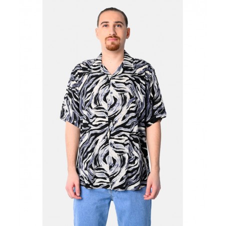 2548509-02 PACO&CO ΑΝΔΡΙΚΟ ΠΟΥΚΑΜΙΣΟ FLORAL JUNGLE PLUS FIT POLYESTER ΜΑΥΡΟ